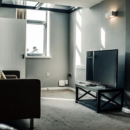 Dealhouse-Apartments 5 Хъдърсфийлд Екстериор снимка