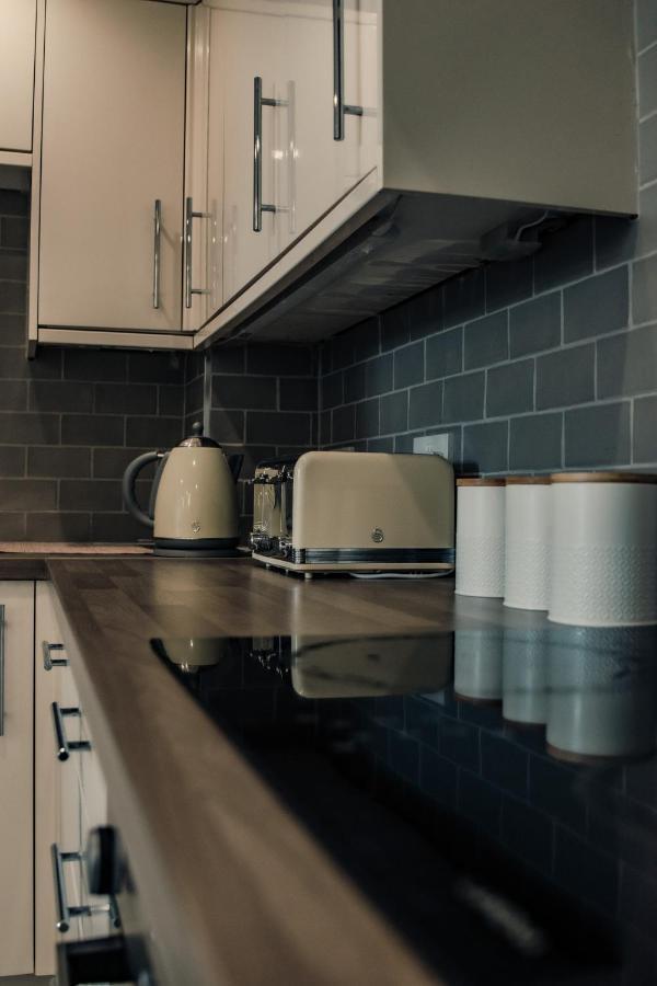 Dealhouse-Apartments 5 Хъдърсфийлд Екстериор снимка